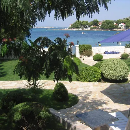 Manuela Doni 扎博里克